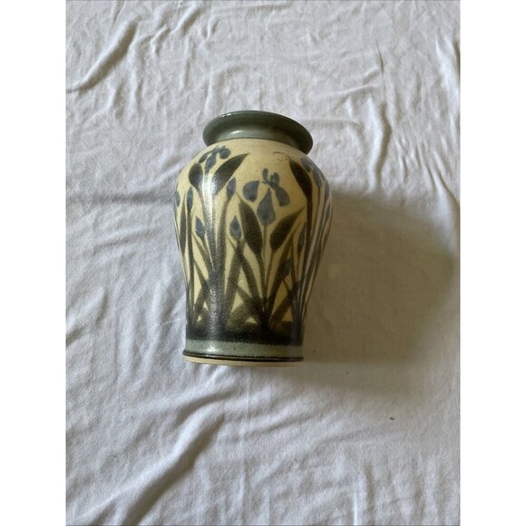 Kauff Pottery Vase With Floral Design Glossy Finish Beige Green Home Decor Colle - Picture 7 of 11